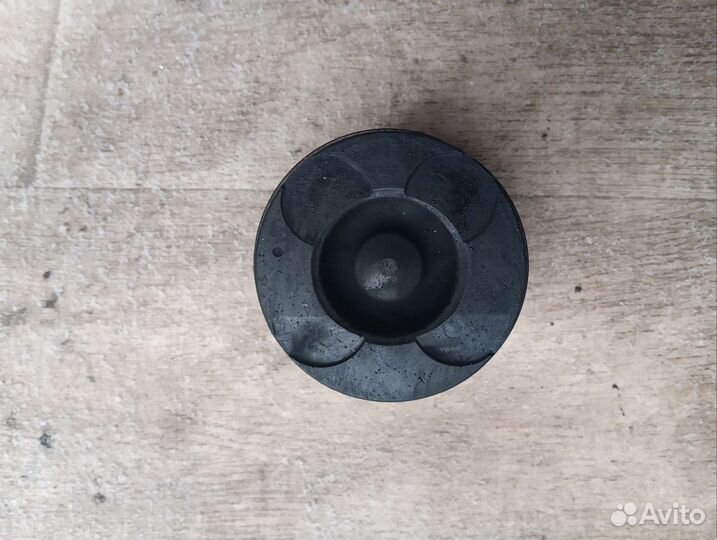 Поршень SsangYong Rexton D27DT