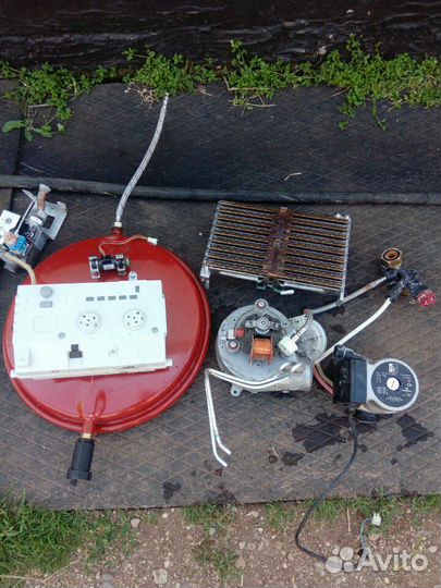 Запчасти на газовый котел Bosh 4000