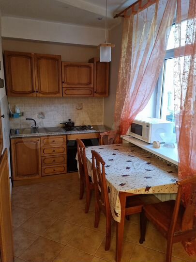 2-к. квартира, 53 м², 2/5 эт.