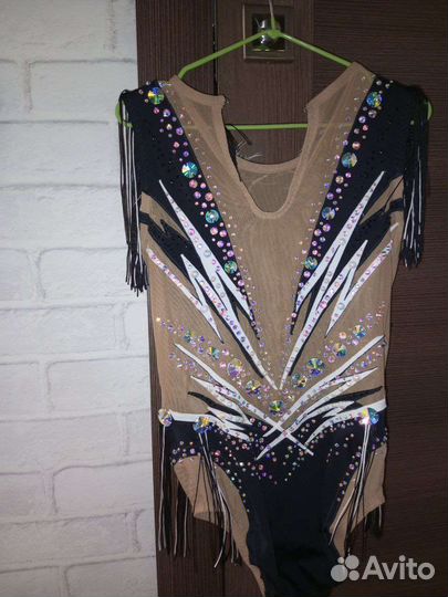 Купальник для художественной гимнастики