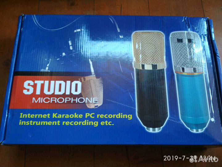 Микрофон, пантограф, фантомное питание, поп фильтр