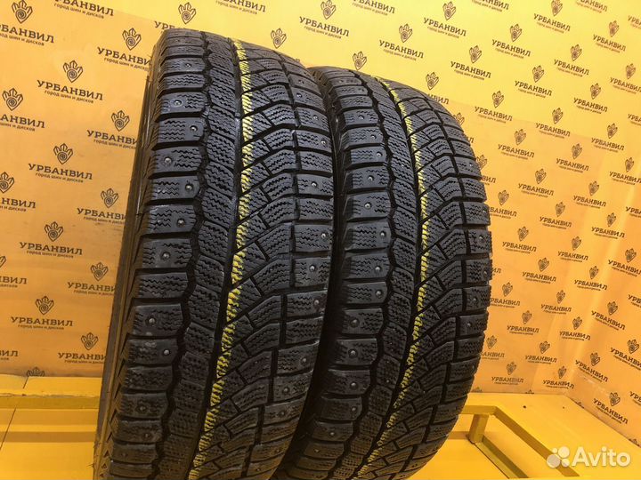 Viatti Brina Nordico V-522 215/60 R16 95T