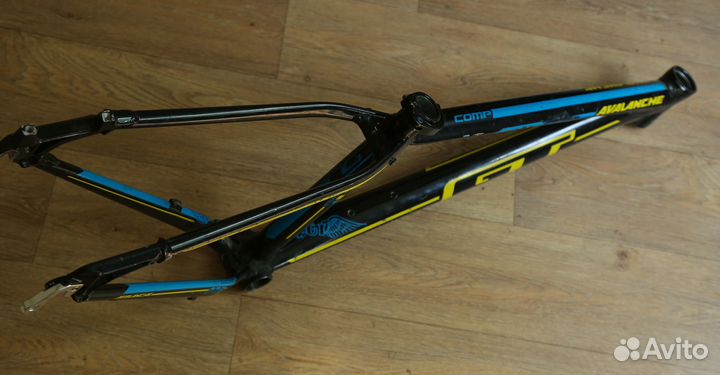 Рама GT avalanche comp 27.5 (S)