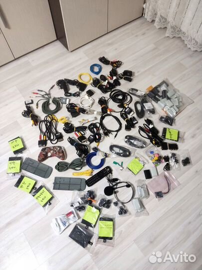 Лот запчастей аксессуаров Xbox 360