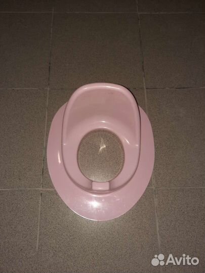 Сидушка на унитаз пластиковая