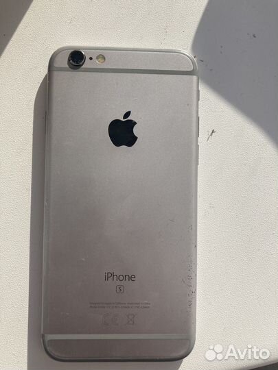 Телефон iPhone 6s