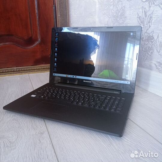 Ноутбук Lenovo