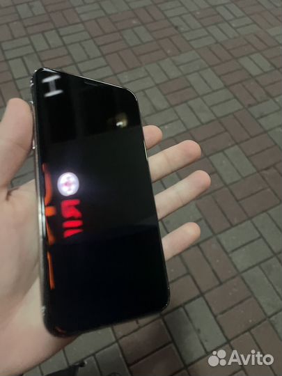 iPhone X, 64 ГБ