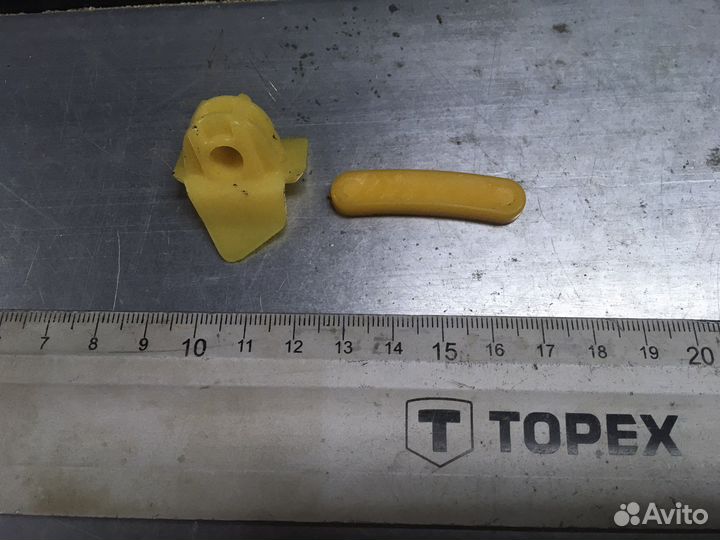 Вставка в монтажную головку ш/м станка