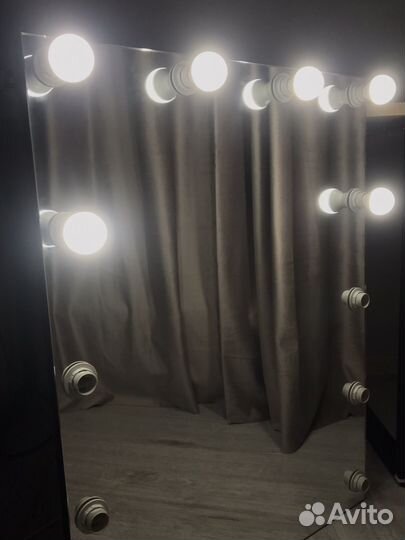 Гримерное зеркало