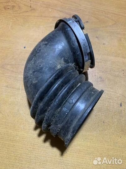 Патрубок воздушного фильтра Chevrolet Trailblazer