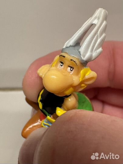 Астерикс киндер сюрприз