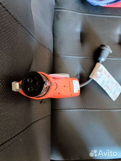 Зарядное устройство для авто