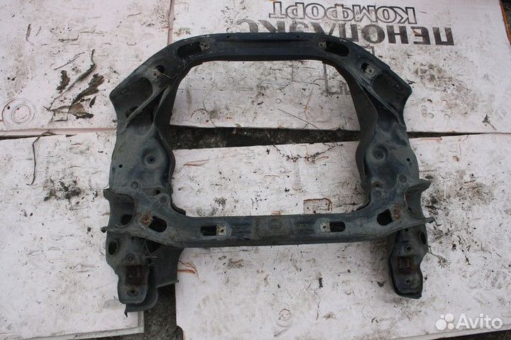 Балка передняя поперечная mercedes-benz S-класс W221 (2005—2009)