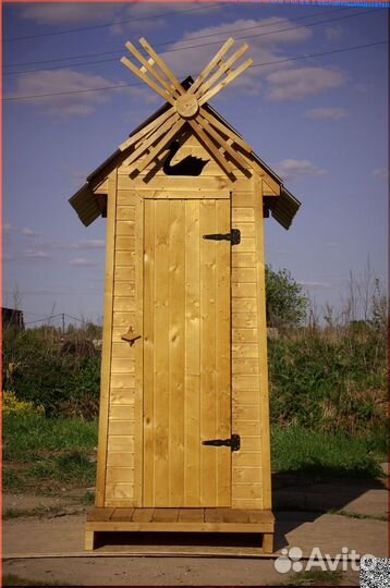 Дачный туалет деревянный SUN337