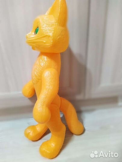 Кот СССР игрушка полиэтилен