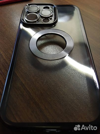 Чехол на iPhone 13 pro