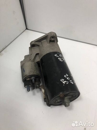 Стартер Volvo 2,4 Дизель xc 70