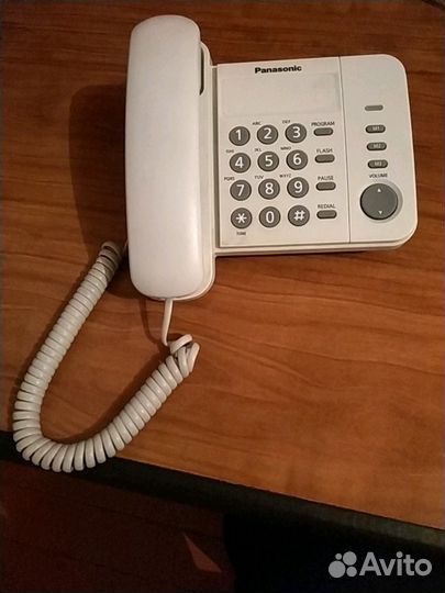 Телефон Panasonic