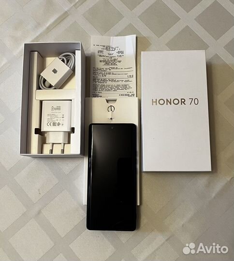 HONOR 70, 8/256 ГБ