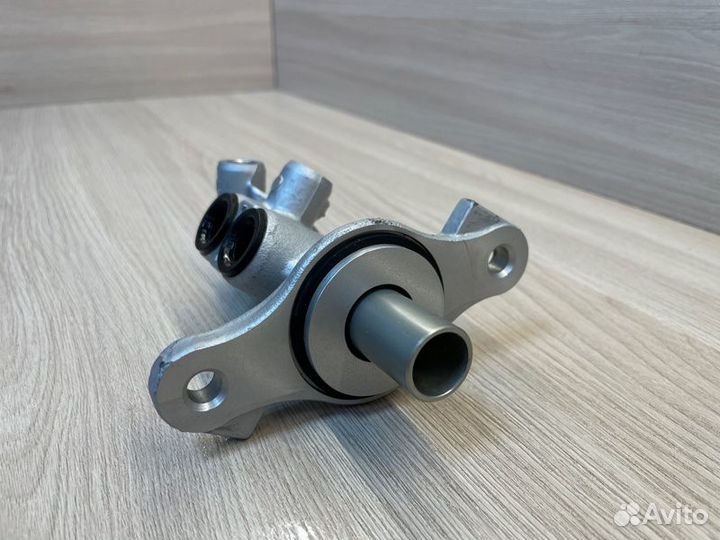 Главный тормозной цилиндр LADA X-Ray