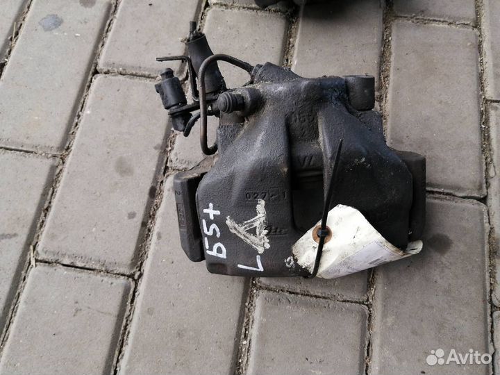 Суппорт Передний А6 С5 Пассат Б5 ATE