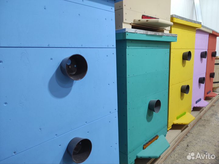 Улей для пчел тëплый