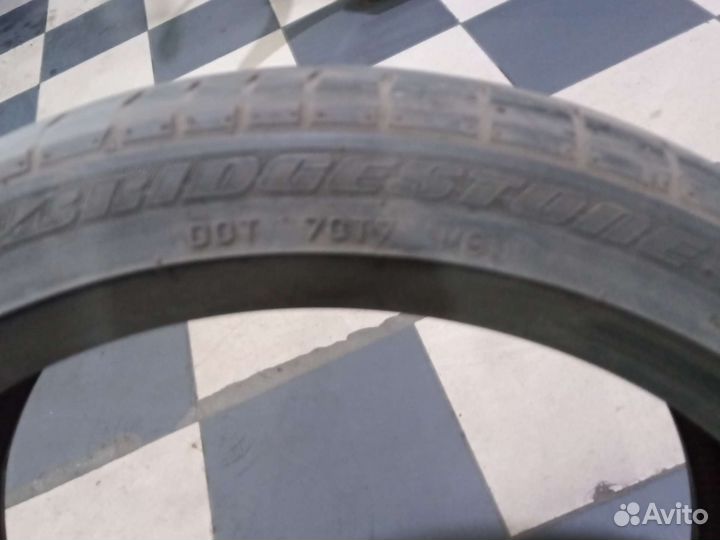 Bridgestone Potenza RE050A 225/40 R18