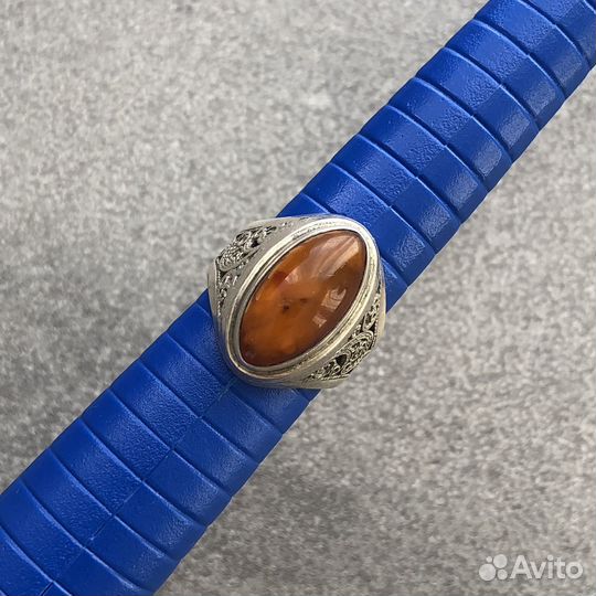 Серебряный перстень с Янтарем. Винтаж