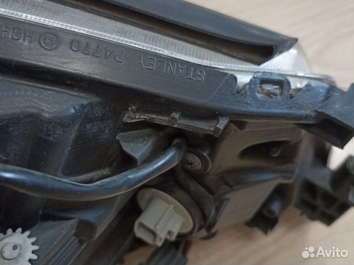 Фары Infiniti m35, m25 Nissan fuga