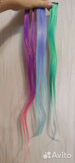 Пряди на заколках