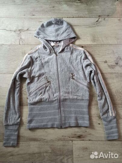 Спортивный костюм женский