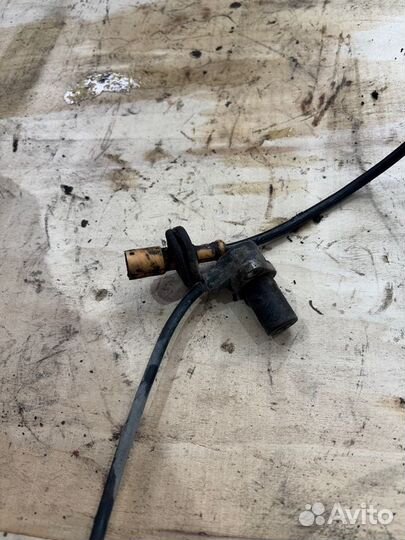 Датчик ABS передний правый Rover 200 хэтчбек