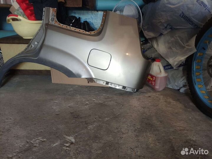 Крыло заднее левое Nissan X-Trail 2000 - 2007