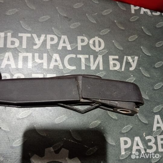 Задний дворник Renault Sandero 1