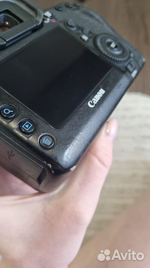 Canon eos 5D mark iv body