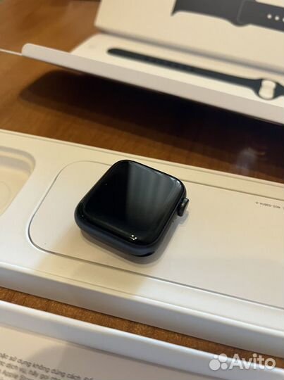 Часы apple watch SE 40 mm