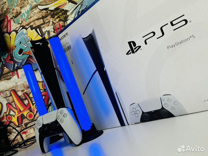 Sony PlayStation 5 c дисководом + игрушки