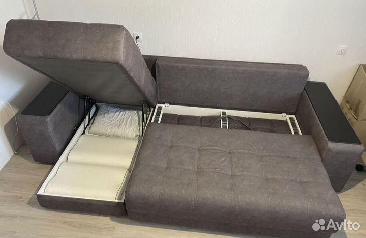 Угловой диван