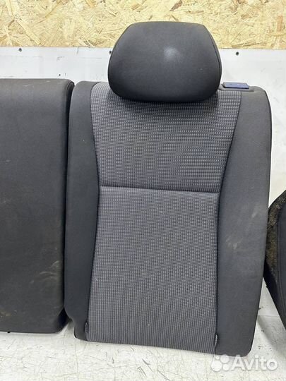 Задний ряд сидения Hyundai Solaris 2