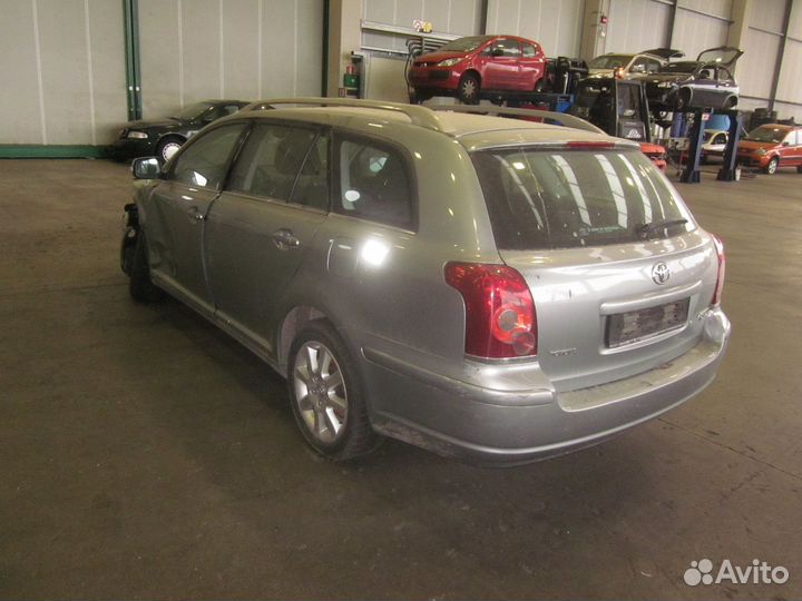 Подушка безопасности пассажира toyota avensis T25