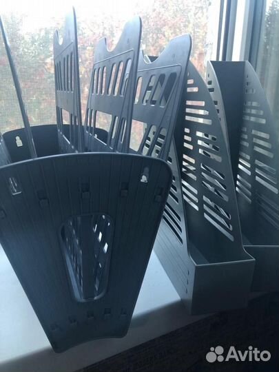 Лоток для бумаг, канцтовары