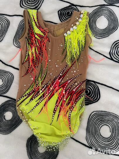 Купальник для художественной гимнастики