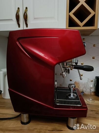 Кофемашина новая