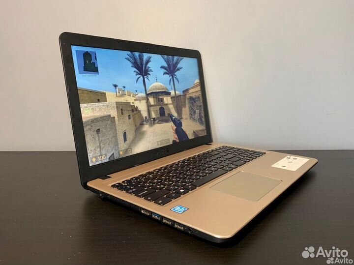 Asus 2020г./4 ядра/SSD Kingston 240/акб до 6-7ч