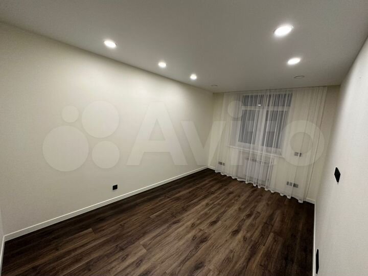 4-к. квартира, 130 м², 23/24 эт.