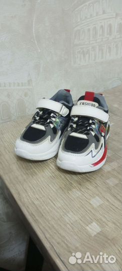 Кроссовки на мальчика 27 размер