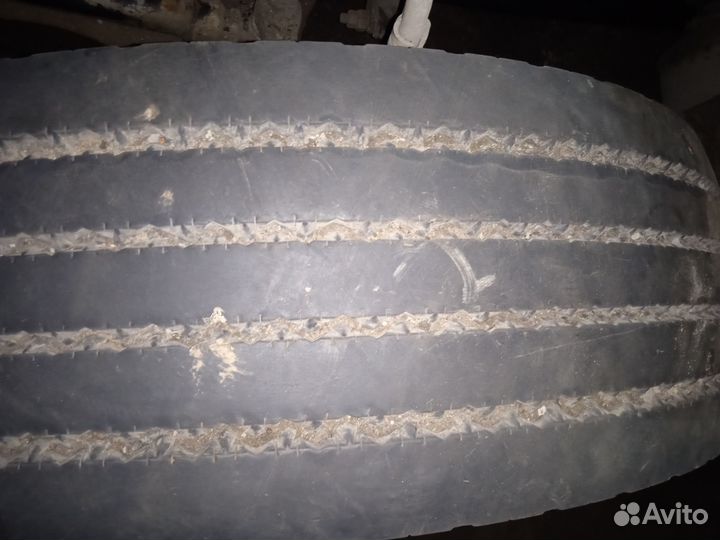 Шины 315 70 22.5 рулевые бу