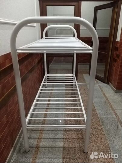 Продаю двухъярусные кровати