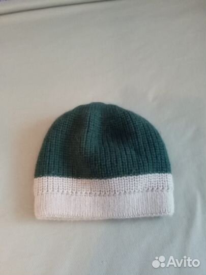 Шапка женская вязаная
